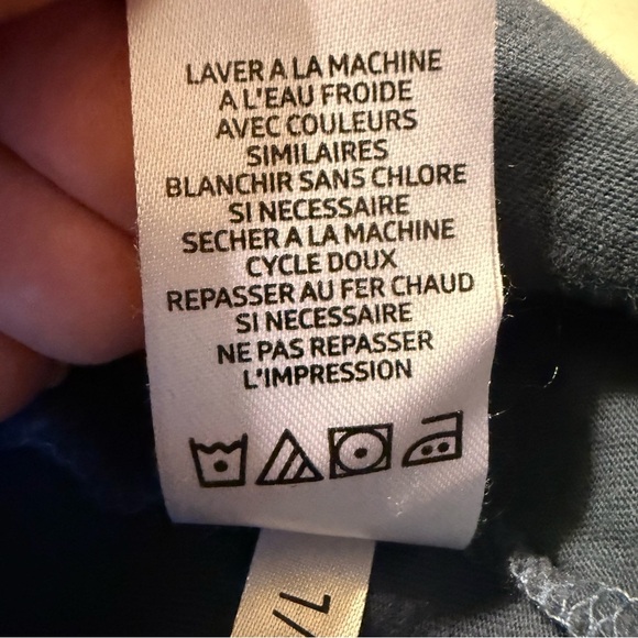 Life is Good | Women's Blue Graphic Tee | 100% Cotton | Sz L - Picture 7 of 7